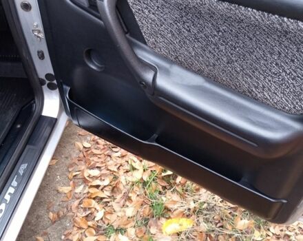 Серый ГАЗ 3110 Волга, объемом двигателя 2.3 л и пробегом 90 тыс. км за 1781 $, фото 4 на Automoto.ua