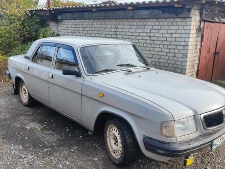ГАЗ 3110 Волга 1998 у Кривому Розі на Automoto.ua Сірий ГАЗ 3110 Волга, об'ємом двигуна 2.4 л та пробігом 200 тис. км за 1074 $, фото 1 на Automoto.ua