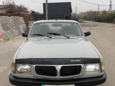 Серый ГАЗ 3110 Волга, объемом двигателя 2 л и пробегом 140 тыс. км за 800 $, фото 1 на Automoto.ua