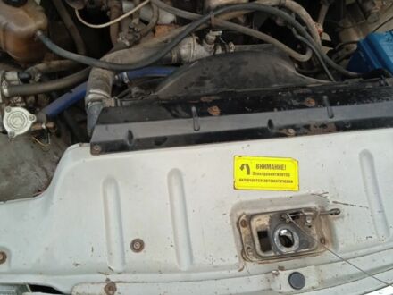 Серый ГАЗ 3110 Волга, объемом двигателя 3 л и пробегом 200 тыс. км за 711 $, фото 1 на Automoto.ua