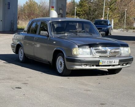 Серый ГАЗ 3110 Волга, объемом двигателя 2.4 л и пробегом 106 тыс. км за 650 $, фото 1 на Automoto.ua