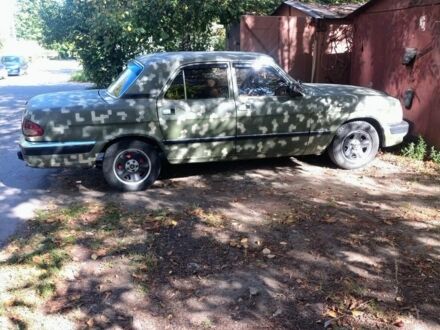 Сірий ГАЗ 3110 Волга, об'ємом двигуна 2.3 л та пробігом 250 тис. км за 1000 $, фото 1 на Automoto.ua