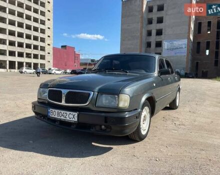 Серый ГАЗ 3110 Волга, объемом двигателя 2.45 л и пробегом 170 тыс. км за 1000 $, фото 1 на Automoto.ua