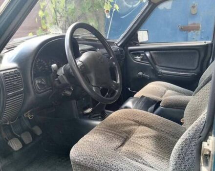 Синий ГАЗ 3110 Волга, объемом двигателя 2.45 л и пробегом 150 тыс. км за 850 $, фото 1 на Automoto.ua