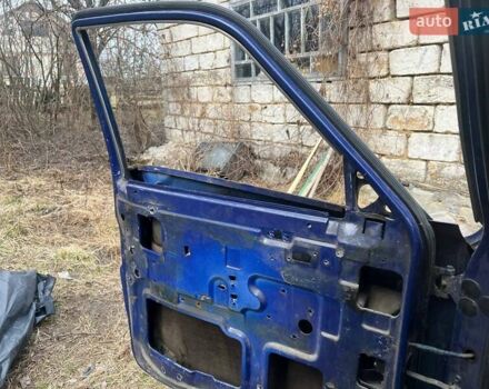 Синий ГАЗ 3110 Волга, объемом двигателя 2.45 л и пробегом 104 тыс. км за 1000 $, фото 9 на Automoto.ua