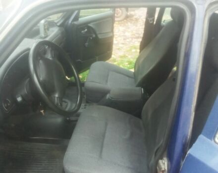 Синий ГАЗ 3110 Волга, объемом двигателя 2 л и пробегом 6 тыс. км за 750 $, фото 3 на Automoto.ua