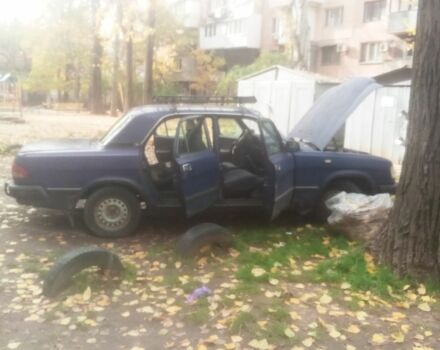 Синий ГАЗ 3110 Волга, объемом двигателя 2 л и пробегом 6 тыс. км за 750 $, фото 5 на Automoto.ua