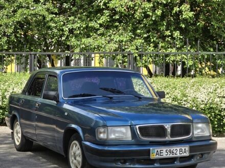 ГАЗ 3110 Волга 2003 у Кам'янське (Дніпродзержинськ) на Automoto.ua Синій ГАЗ 3110 Волга, об'ємом двигуна 2.3 л та пробігом 200 тис. км за 2500 $, фото 1 на Automoto.ua