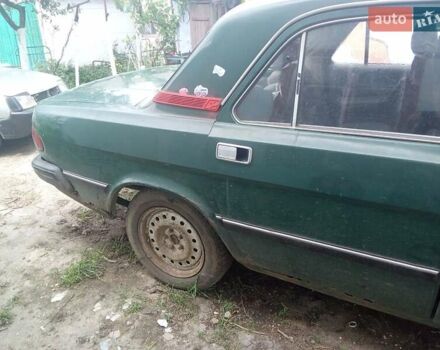 Зеленый ГАЗ 3110 Волга, объемом двигателя 2.4 л и пробегом 100 тыс. км за 650 $, фото 3 на Automoto.ua