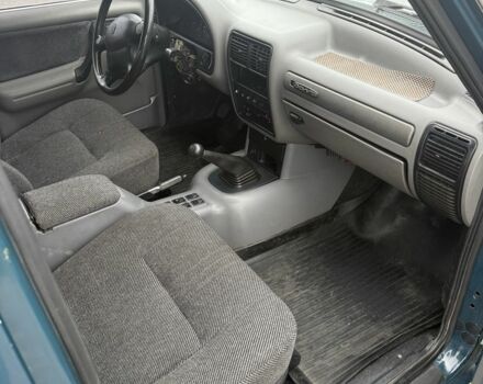 ГАЗ 3110 Волга 2000 в Белой Церкве на Automoto.ua Зеленый ГАЗ 3110 Волга, объемом двигателя 2.4 л и пробегом 96 тыс. км за 523 $, фото 7 на Automoto.ua