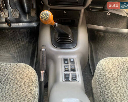 Зелений ГАЗ 3110 Волга, об'ємом двигуна 2.3 л та пробігом 146 тис. км за 1500 $, фото 40 на Automoto.ua