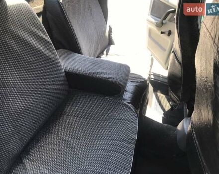 Зеленый ГАЗ 3110 Волга, объемом двигателя 2.3 л и пробегом 168 тыс. км за 1086 $, фото 4 на Automoto.ua