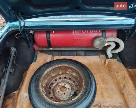 Зелений ГАЗ 3110 Волга, об'ємом двигуна 2.4 л та пробігом 200 тис. км за 950 $, фото 5 на Automoto.ua