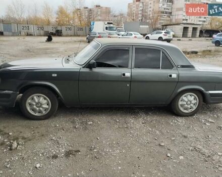 Зелений ГАЗ 3110 Волга, об'ємом двигуна 2.5 л та пробігом 27 тис. км за 2200 $, фото 8 на Automoto.ua