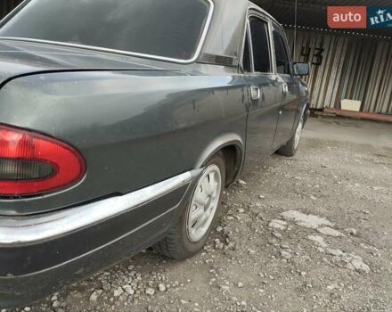 Зелений ГАЗ 3110 Волга, об'ємом двигуна 2.5 л та пробігом 27 тис. км за 2200 $, фото 3 на Automoto.ua