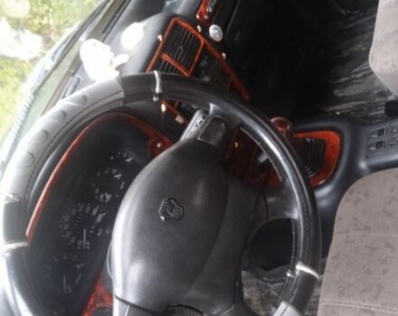 Зеленый ГАЗ 3110 Волга, объемом двигателя 2.4 л и пробегом 190 тыс. км за 999 $, фото 1 на Automoto.ua