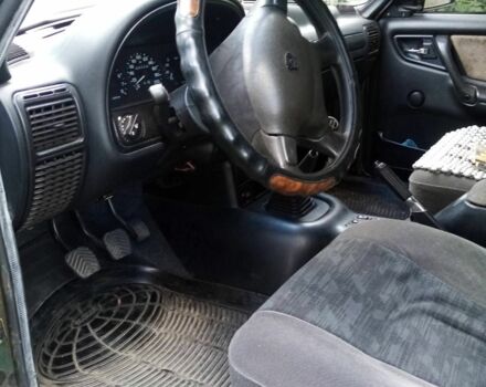 Зеленый ГАЗ 3110 Волга, объемом двигателя 2.8 л и пробегом 33 тыс. км за 5000 $, фото 6 на Automoto.ua