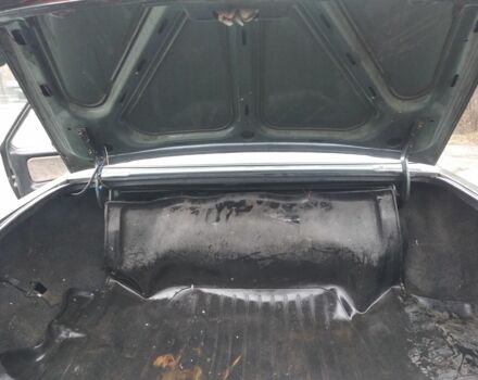 Зеленый ГАЗ 3110 Волга, объемом двигателя 2.3 л и пробегом 250 тыс. км за 616 $, фото 11 на Automoto.ua