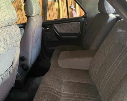 Зеленый ГАЗ 3110 Волга, объемом двигателя 2.4 л и пробегом 330 тыс. км за 1074 $, фото 5 на Automoto.ua