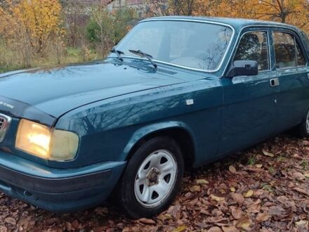 Зеленый ГАЗ 3110 Волга, объемом двигателя 2.4 л и пробегом 200 тыс. км за 950 $, фото 1 на Automoto.ua