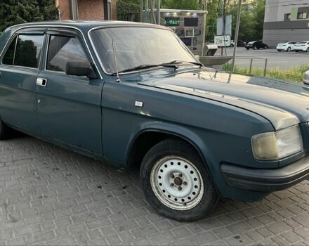 Зеленый ГАЗ 3110 Волга, объемом двигателя 2.4 л и пробегом 270 тыс. км за 700 $, фото 1 на Automoto.ua