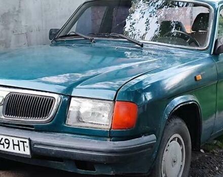 Зеленый ГАЗ 3110 Волга, объемом двигателя 2.29 л и пробегом 200 тыс. км за 900 $, фото 1 на Automoto.ua