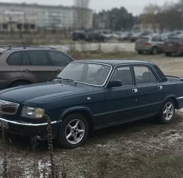 Зелений ГАЗ 3110 Волга, об'ємом двигуна 2.3 л та пробігом 128 тис. км за 1100 $, фото 1 на Automoto.ua