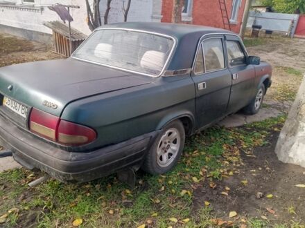 Зеленый ГАЗ 3110 Волга, объемом двигателя 2 л и пробегом 546 тыс. км за 333 $, фото 1 на Automoto.ua