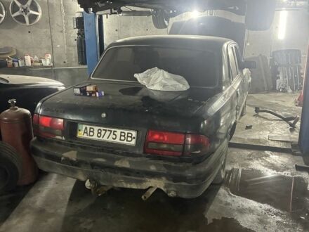 Зеленый ГАЗ 3110 Волга, объемом двигателя 2.4 л и пробегом 300 тыс. км за 327 $, фото 1 на Automoto.ua