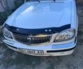 Белый ГАЗ 31105 Волга, объемом двигателя 2 л и пробегом 300 тыс. км за 2700 $, фото 1 на Automoto.ua