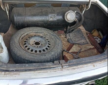 Белый ГАЗ 31105 Волга, объемом двигателя 2.3 л и пробегом 120 тыс. км за 850 $, фото 8 на Automoto.ua