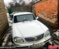 Белый ГАЗ 31105 Волга, объемом двигателя 2.3 л и пробегом 128 тыс. км за 1350 $, фото 1 на Automoto.ua