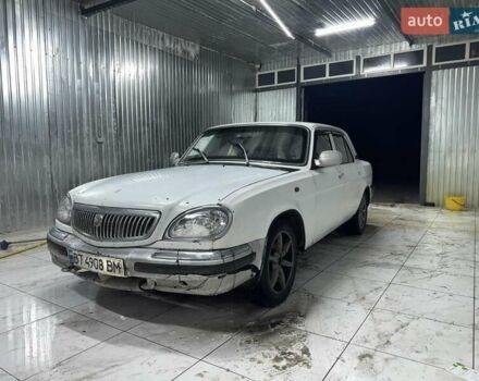 Белый ГАЗ 31105 Волга, объемом двигателя 2.3 л и пробегом 180 тыс. км за 900 $, фото 1 на Automoto.ua