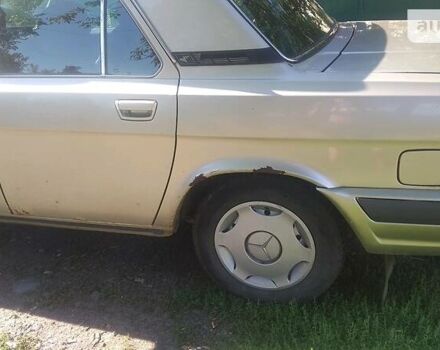 Бежевый ГАЗ 31105 Волга, объемом двигателя 2.3 л и пробегом 240 тыс. км за 700 $, фото 6 на Automoto.ua