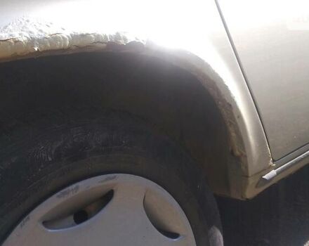 Бежевый ГАЗ 31105 Волга, объемом двигателя 2.3 л и пробегом 240 тыс. км за 700 $, фото 13 на Automoto.ua