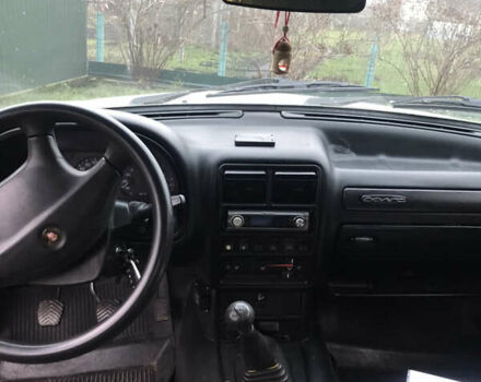 Бежевый ГАЗ 31105 Волга, объемом двигателя 2.5 л и пробегом 270 тыс. км за 2000 $, фото 5 на Automoto.ua