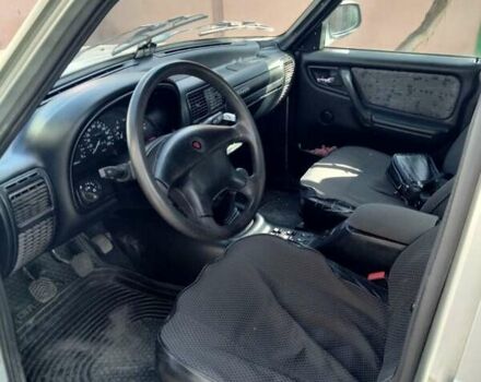 Бежевый ГАЗ 31105 Волга, объемом двигателя 2.3 л и пробегом 130 тыс. км за 2500 $, фото 5 на Automoto.ua