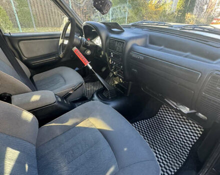 ГАЗ 31105 Волга 2005 в Хмельницком на Automoto.ua Черный ГАЗ 31105 Волга, объемом двигателя 2.4 л и пробегом 197 тыс. км за 1000 $, фото 11 на Automoto.ua