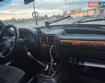 Чорний ГАЗ 31105 Волга, об'ємом двигуна 2.3 л та пробігом 250 тис. км за 1200 $, фото 13 на Automoto.ua