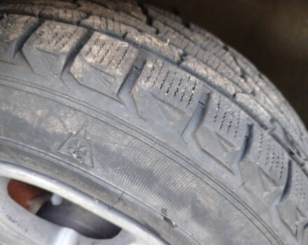 Черный ГАЗ 31105 Волга, объемом двигателя 2.3 л и пробегом 50 тыс. км за 1082 $, фото 2 на Automoto.ua