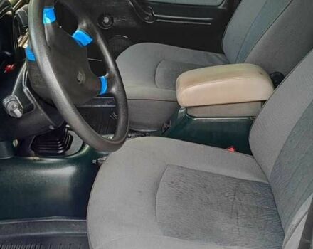 Чорний ГАЗ 31105 Волга, об'ємом двигуна 2.4 л та пробігом 170 тис. км за 1000 $, фото 3 на Automoto.ua