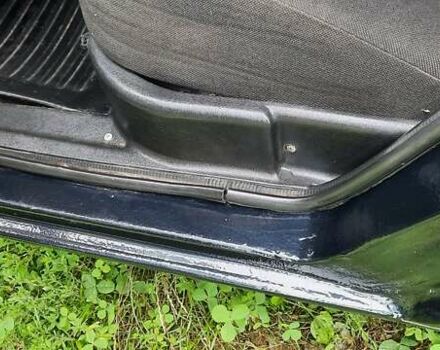 Черный ГАЗ 31105 Волга, объемом двигателя 2.3 л и пробегом 200 тыс. км за 2100 $, фото 9 на Automoto.ua