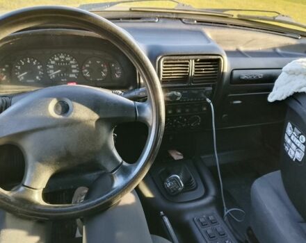 Черный ГАЗ 31105 Волга, объемом двигателя 2.3 л и пробегом 226 тыс. км за 1854 $, фото 7 на Automoto.ua