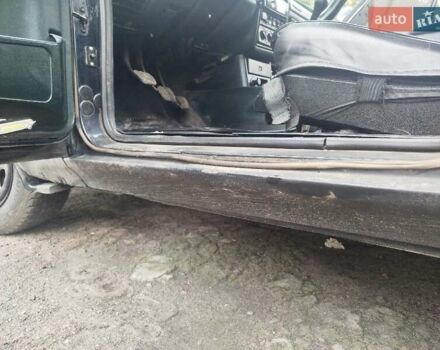 Черный ГАЗ 31105 Волга, объемом двигателя 2.29 л и пробегом 120 тыс. км за 2000 $, фото 22 на Automoto.ua