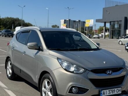 Черный ГАЗ 31105 Волга, объемом двигателя 2.2 л и пробегом 235 тыс. км за 1500 $, фото 1 на Automoto.ua
