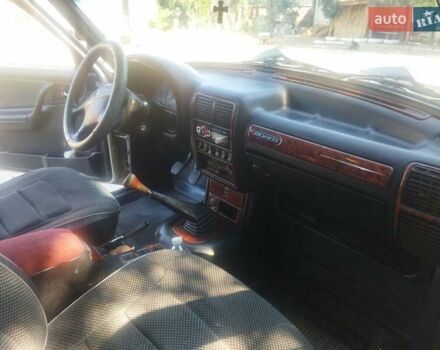 ГАЗ 31105 Волга, объемом двигателя 2.43 л и пробегом 125 тыс. км за 3500 $, фото 2 на Automoto.ua