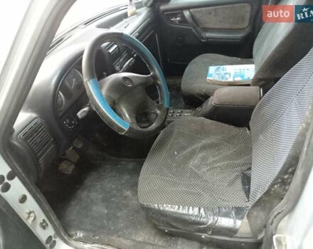 ГАЗ 31105 Волга, объемом двигателя 2.43 л и пробегом 150 тыс. км за 2300 $, фото 15 на Automoto.ua