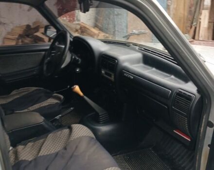 Серый ГАЗ 31105 Волга, объемом двигателя 2.3 л и пробегом 66 тыс. км за 1500 $, фото 4 на Automoto.ua