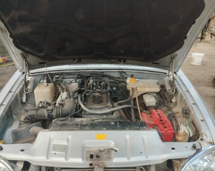 Серый ГАЗ 31105 Волга, объемом двигателя 2.4 л и пробегом 194 тыс. км за 600 $, фото 7 на Automoto.ua