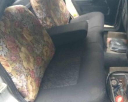 Серый ГАЗ 31105 Волга, объемом двигателя 2.29 л и пробегом 75 тыс. км за 1300 $, фото 4 на Automoto.ua